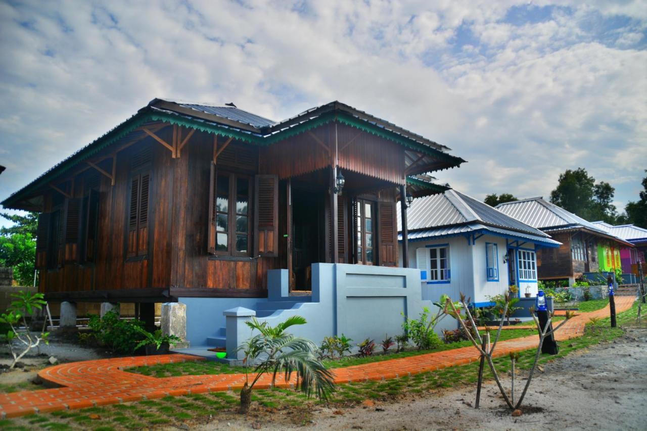 รอค แอนด์ เรค ไดฟ์ รีสอร์ต Hotel Tanjungbinga ภายนอก รูปภาพ